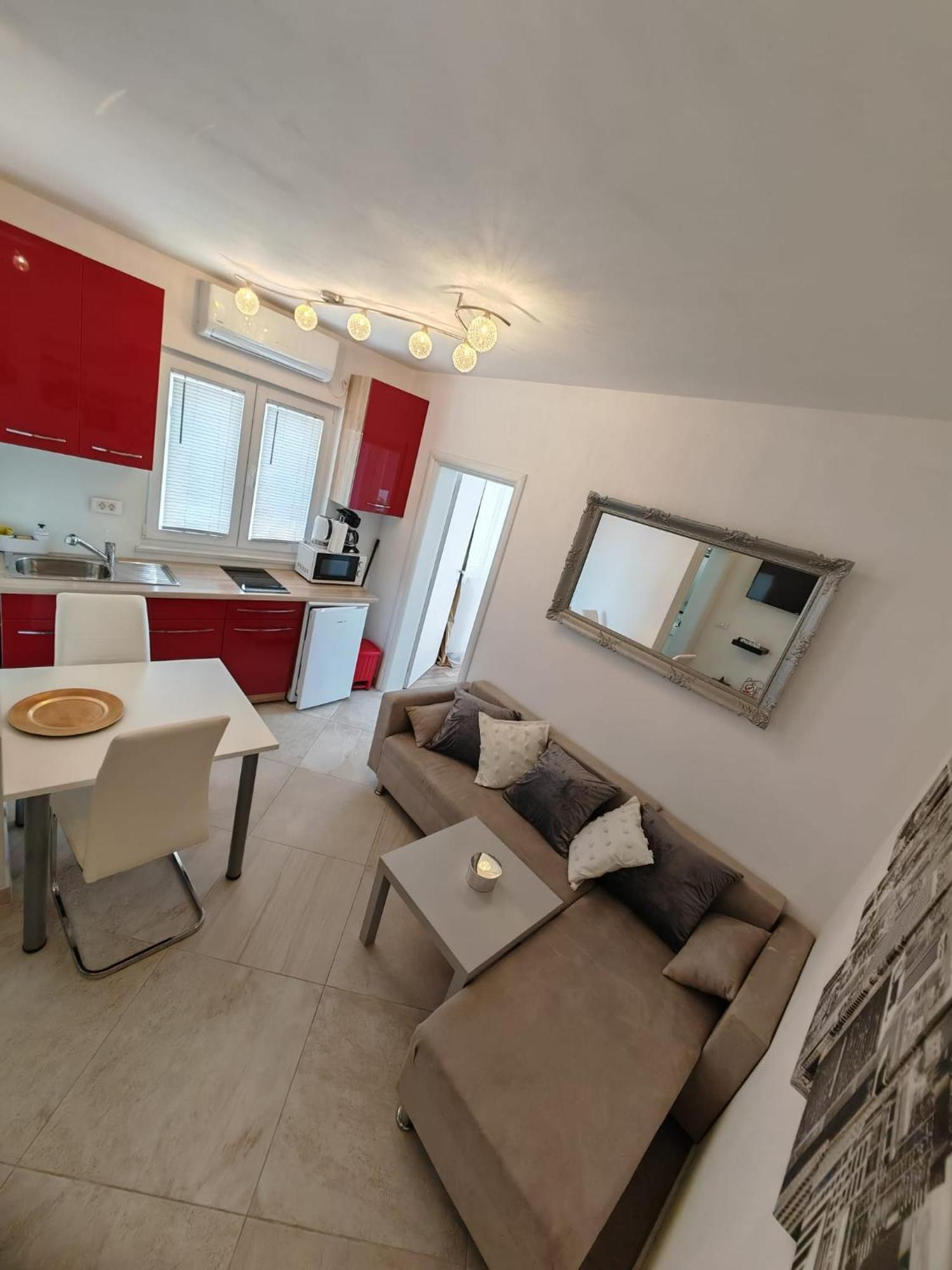 Villa Infinity Пинезичи Экстерьер фото